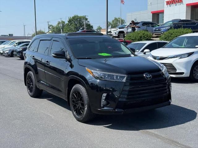 used 2018 Toyota Highlander car, priced at $27,960