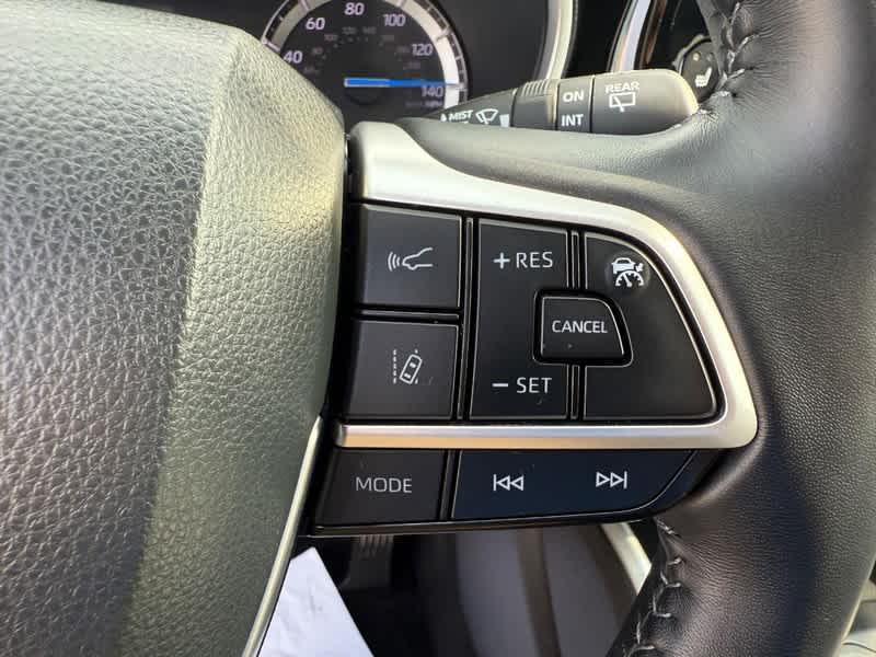 used 2022 Toyota Highlander Hybrid car, priced at $30,960