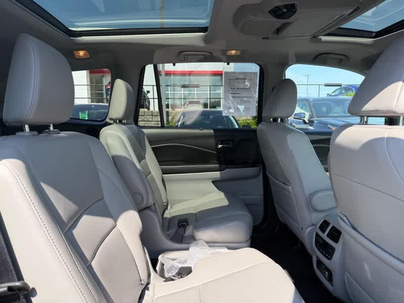 used 2020 Honda Pilot car, priced at $29,960