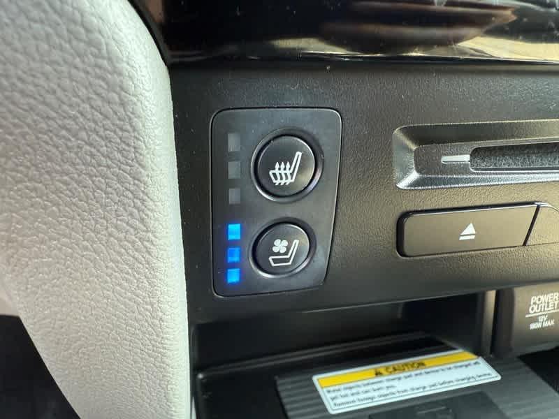 used 2020 Honda Pilot car, priced at $29,960
