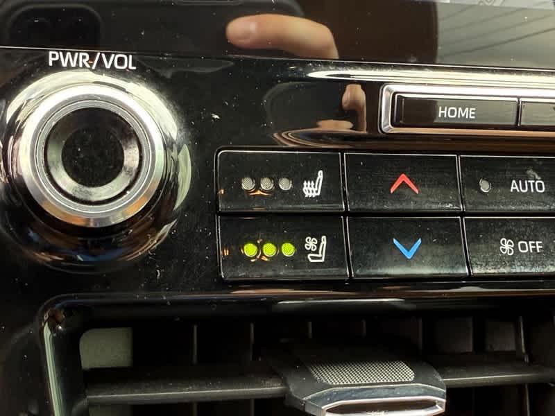 used 2021 Toyota Highlander car, priced at $34,960