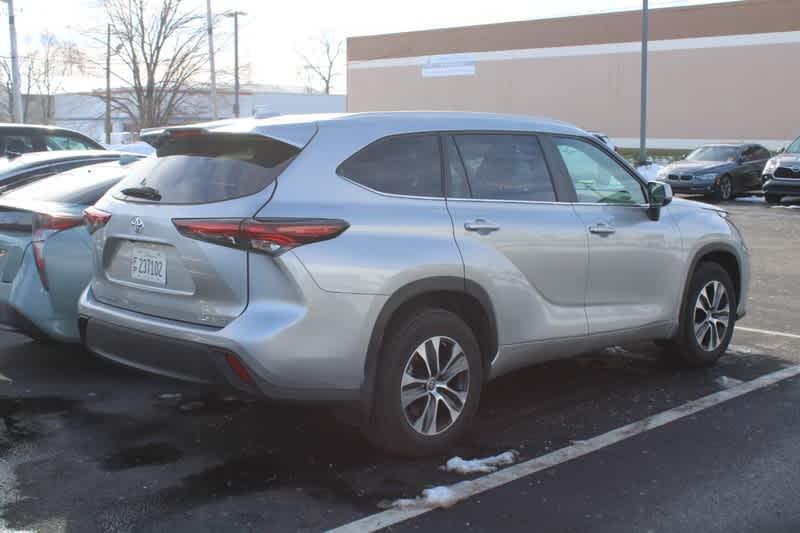 used 2024 Toyota Highlander car, priced at $43,960