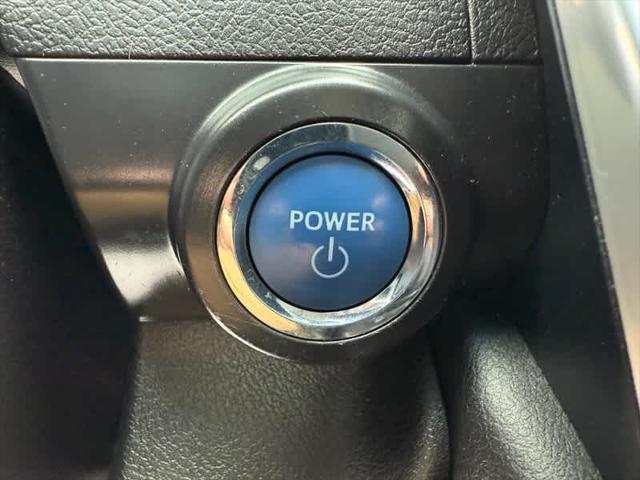 used 2017 Toyota Camry Hybrid car, priced at $11,360