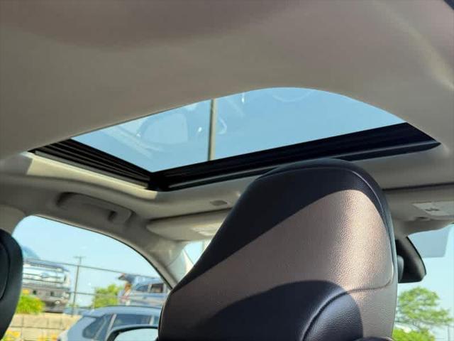 used 2020 Toyota Highlander car, priced at $31,979