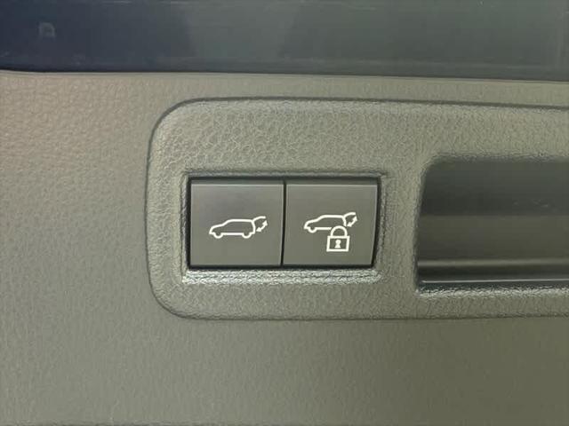 used 2022 Toyota Venza car, priced at $30,960