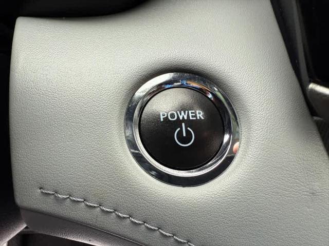 used 2023 Toyota Highlander Hybrid car, priced at $32,260