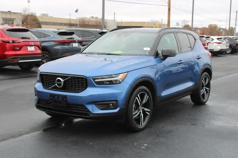 used 2019 Volvo XC40 car, priced at $24,460