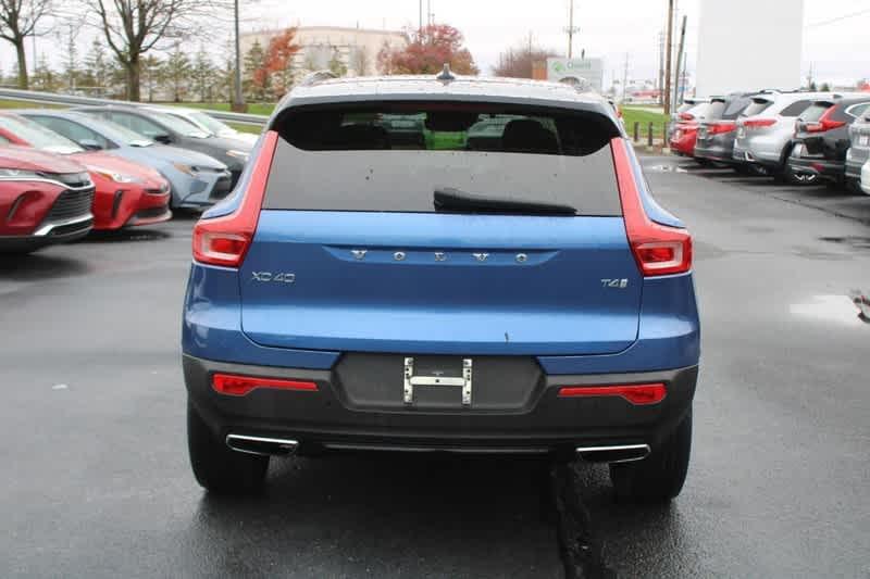 used 2019 Volvo XC40 car, priced at $24,460