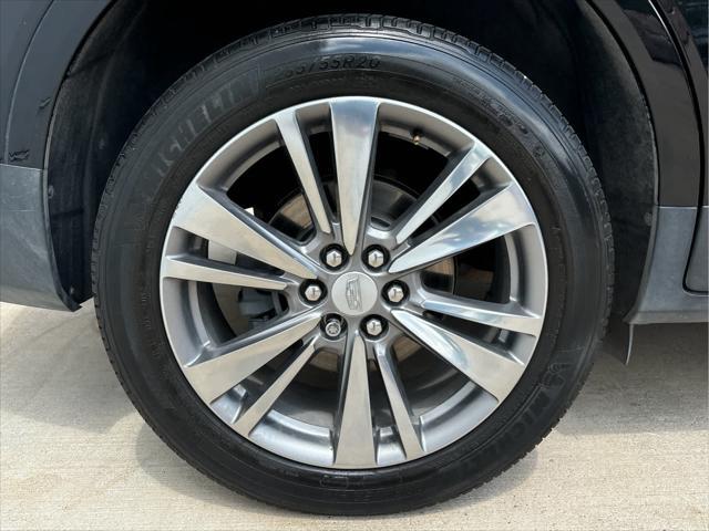 used 2022 Cadillac XT5 car, priced at $33,977