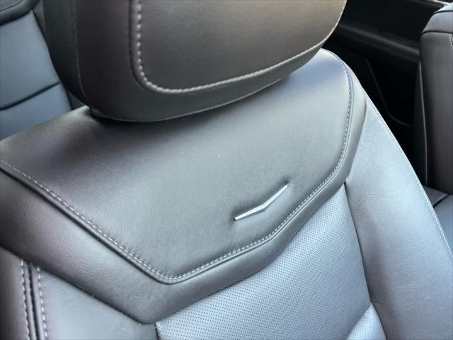 used 2023 Cadillac XT6 car, priced at $39,895