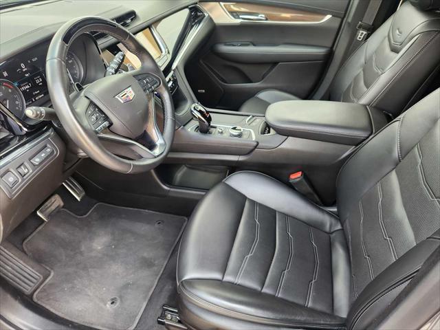 used 2022 Cadillac XT6 car, priced at $38,777