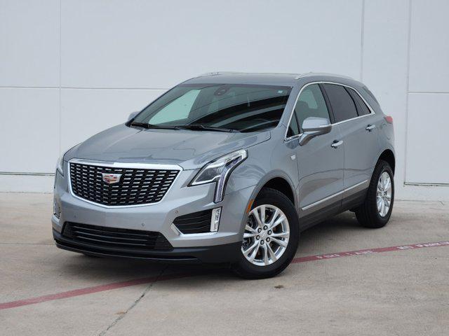 new 2024 Cadillac XT5 car, priced at $45,615