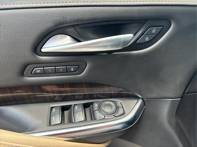 used 2024 Cadillac XT4 car, priced at $42,977