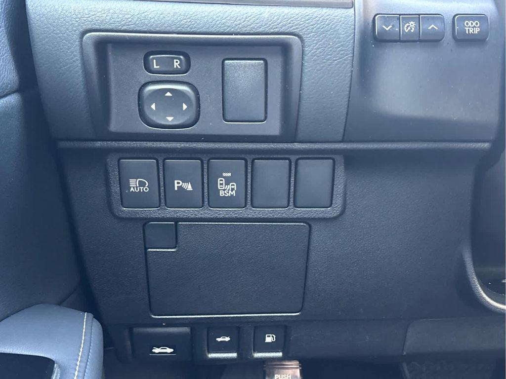 used 2018 Lexus ES 350 car, priced at $24,995