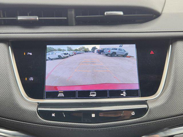 used 2021 Cadillac XT5 car, priced at $29,977