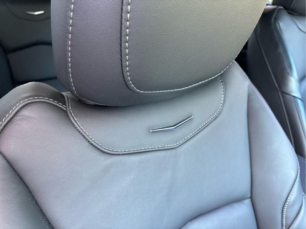 used 2023 Cadillac XT4 car, priced at $30,995