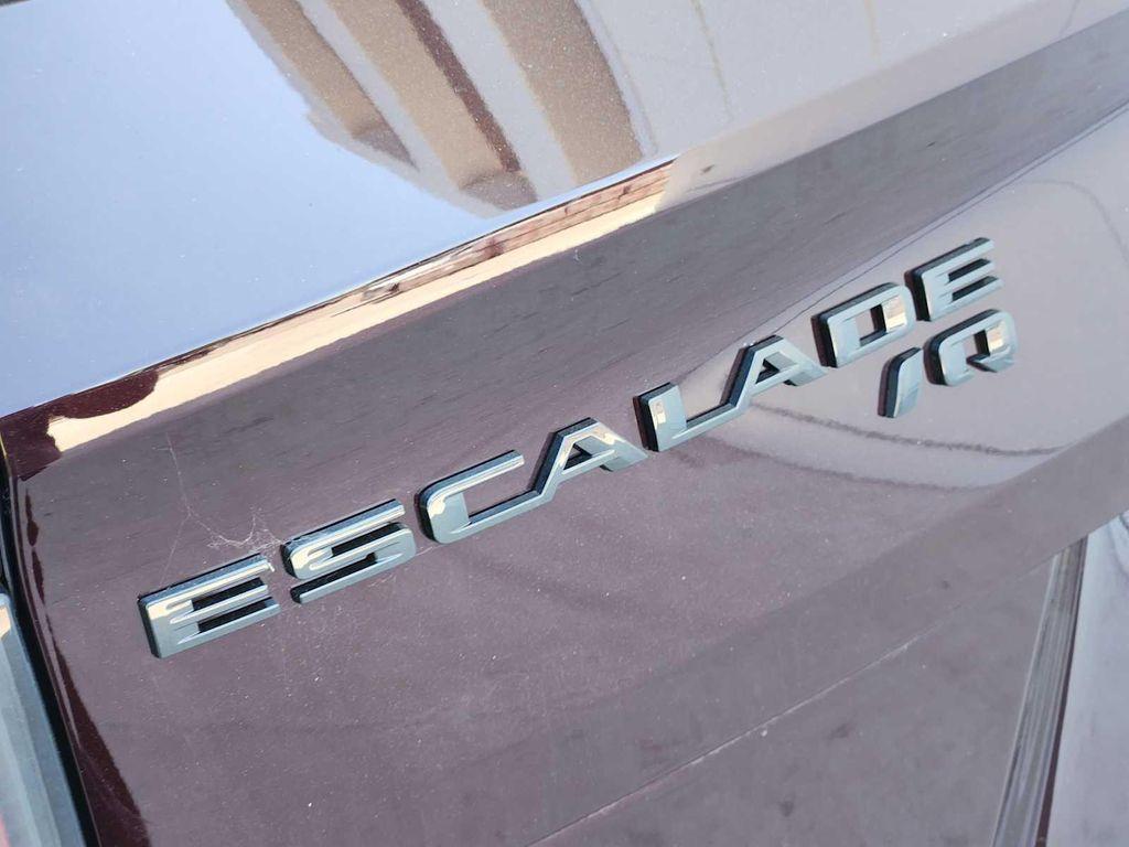 new 2025 Cadillac Escalade IQ car, priced at $165,805