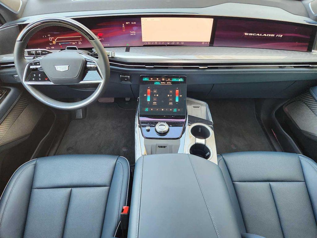 new 2025 Cadillac Escalade IQ car, priced at $165,805