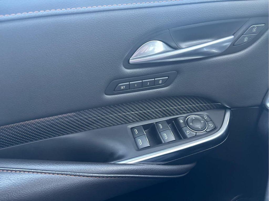 used 2023 Cadillac XT4 car, priced at $26,995