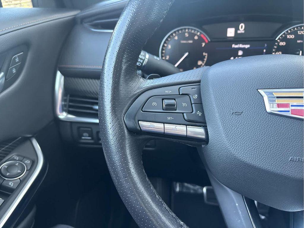 used 2023 Cadillac XT4 car, priced at $26,995