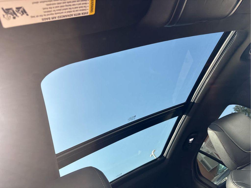 used 2023 Cadillac XT4 car, priced at $26,995