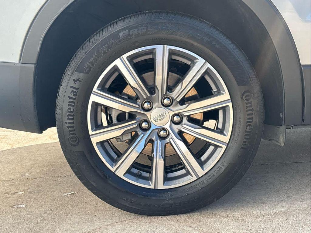 used 2023 Cadillac XT4 car, priced at $26,995