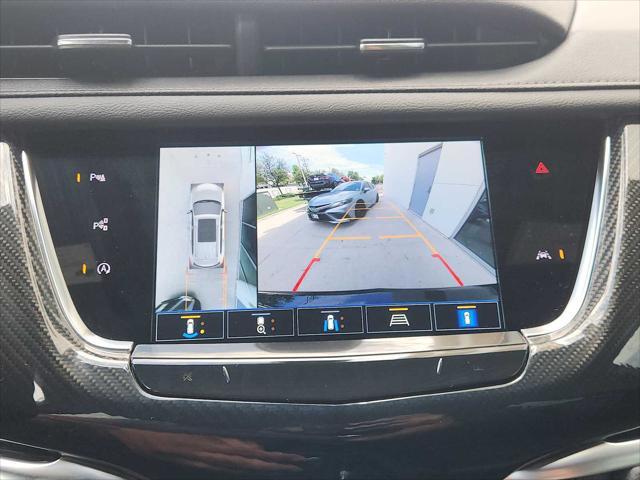 new 2025 Cadillac XT6 car, priced at $71,123