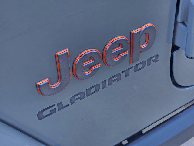 used 2021 Jeep Gladiator car, priced at $38,777