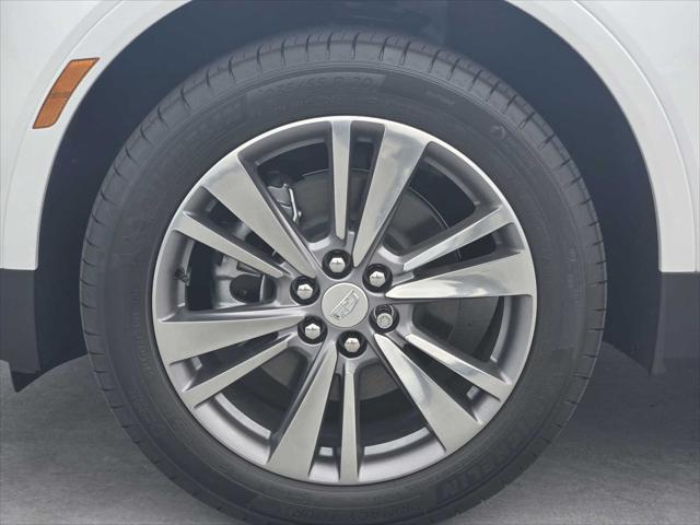 new 2025 Cadillac XT5 car, priced at $57,000