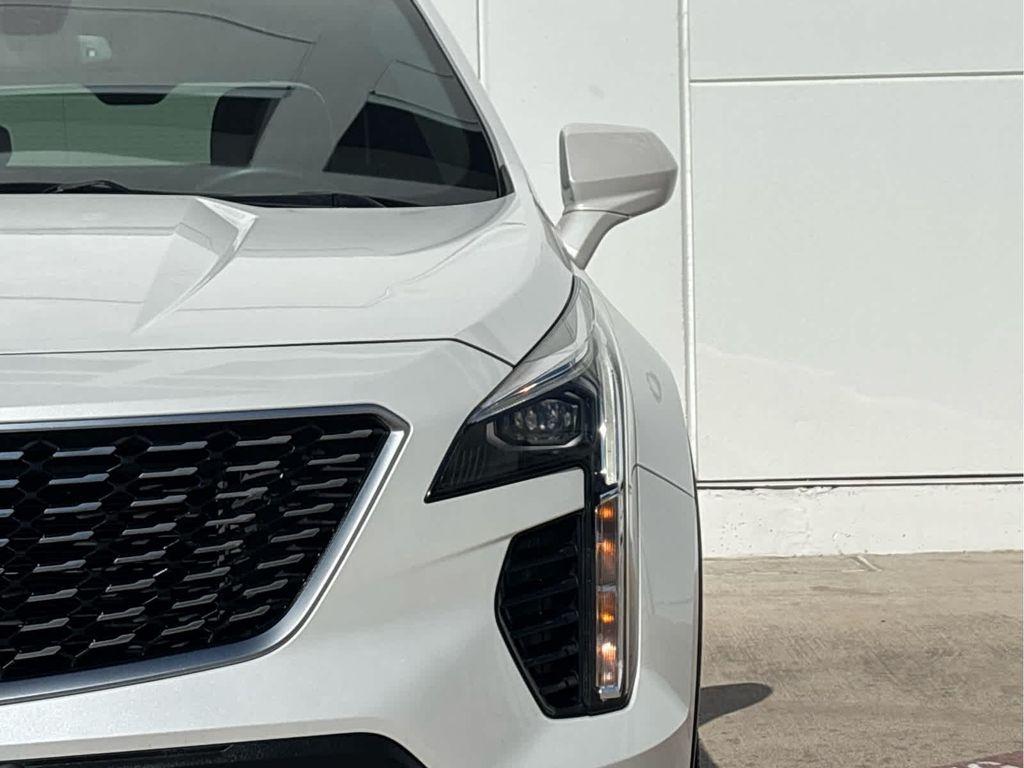 used 2019 Cadillac XT4 car, priced at $18,995