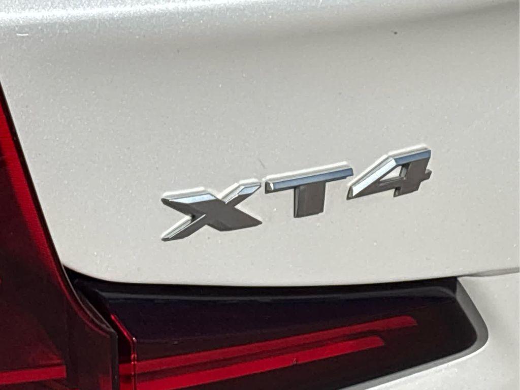 used 2019 Cadillac XT4 car, priced at $18,995
