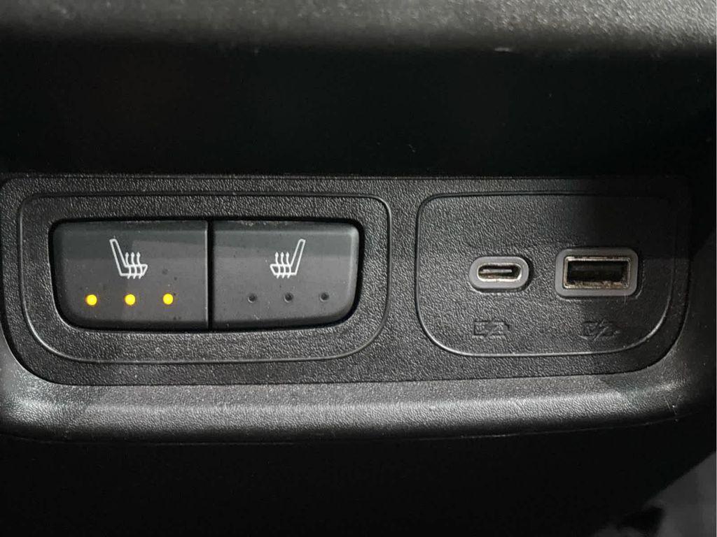 used 2020 Cadillac XT4 car, priced at $24,995