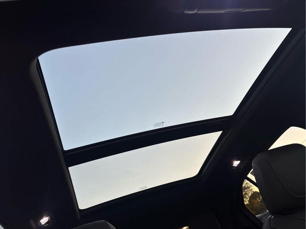 used 2020 Cadillac XT4 car, priced at $24,995