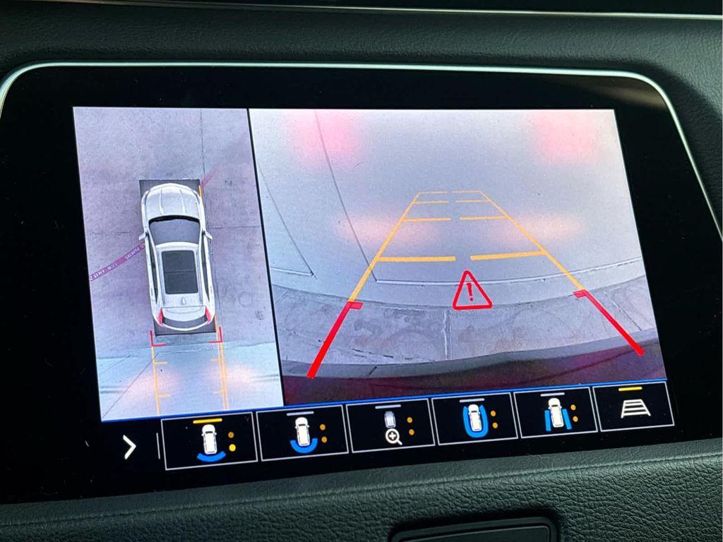 used 2020 Cadillac XT4 car, priced at $24,995