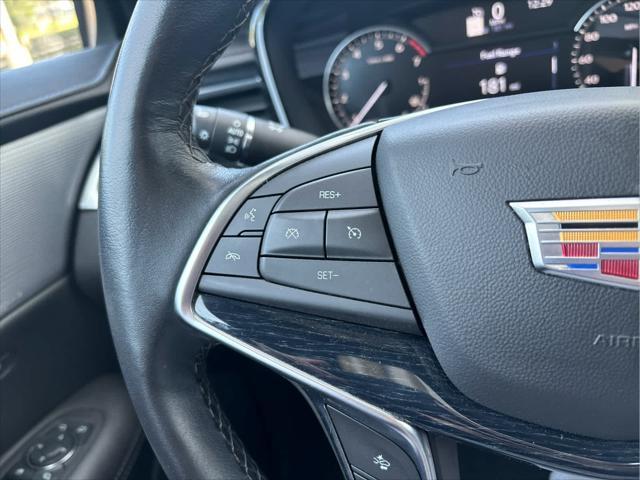 used 2024 Cadillac XT5 car, priced at $41,977