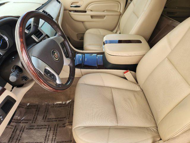 used 2011 Cadillac Escalade EXT car, priced at $17,995