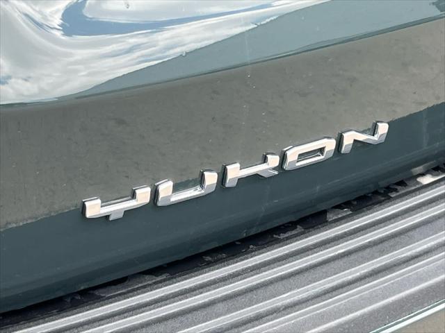used 2025 GMC Yukon XL car, priced at $99,977