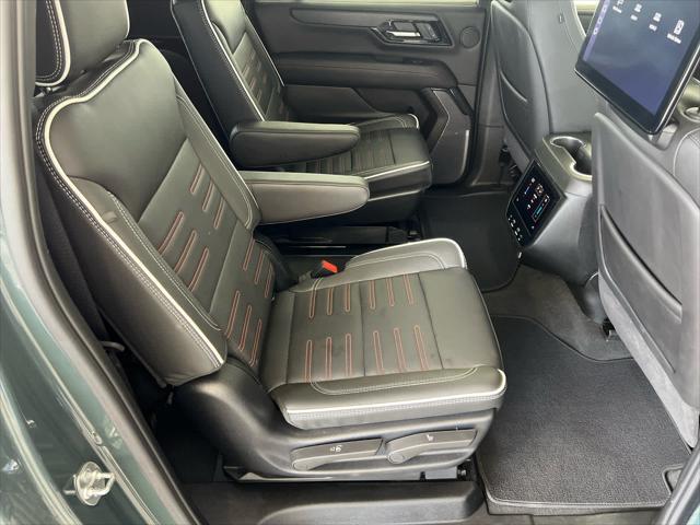 used 2025 GMC Yukon XL car, priced at $99,977