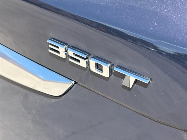 used 2024 Cadillac XT5 car, priced at $44,977