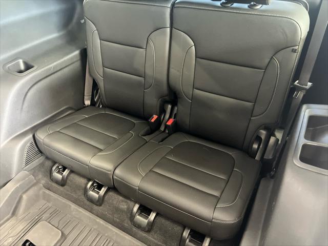 used 2023 GMC Acadia car, priced at $37,977