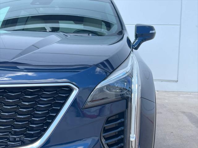 used 2022 Cadillac XT4 car, priced at $29,977