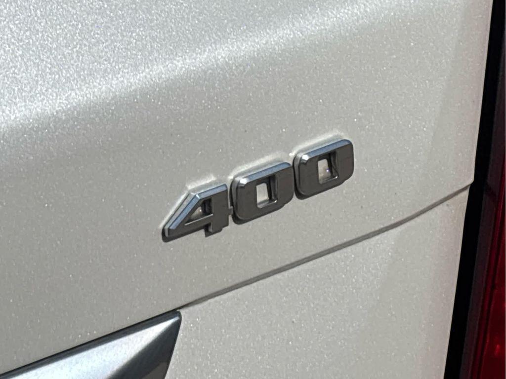 used 2021 Cadillac XT5 car, priced at $29,995