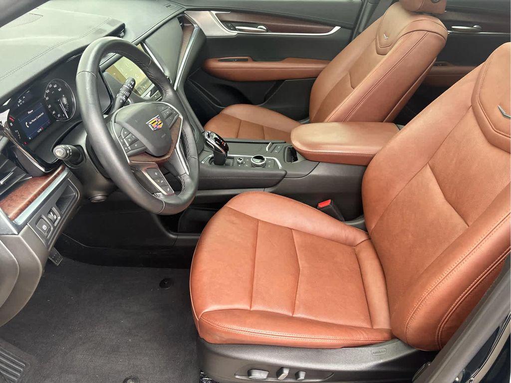 used 2024 Cadillac XT5 car, priced at $46,977