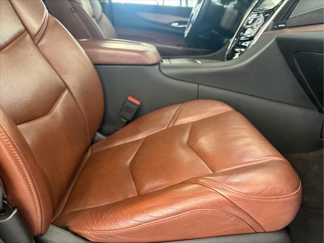 used 2020 Cadillac Escalade car, priced at $38,995