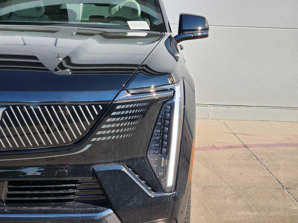 new 2025 Cadillac Escalade IQ car, priced at $133,210