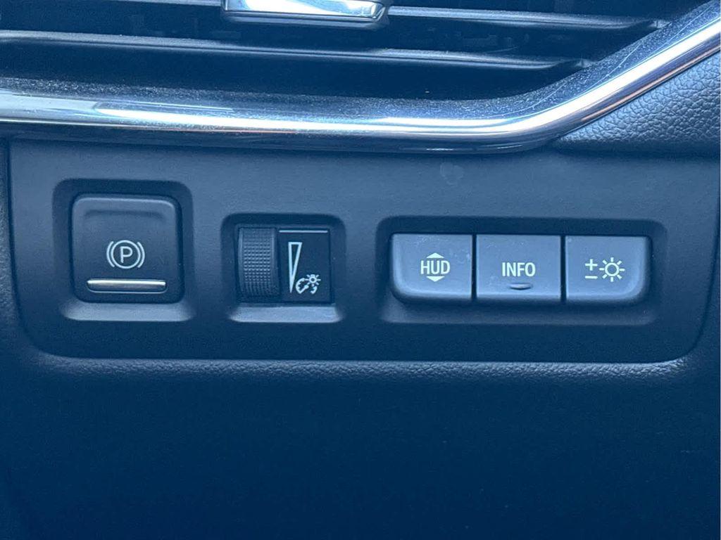 used 2020 Cadillac XT4 car, priced at $19,995