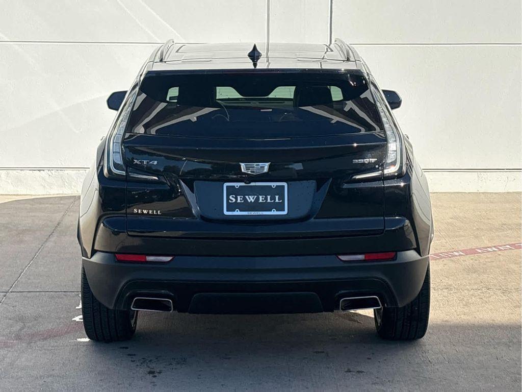 used 2020 Cadillac XT4 car, priced at $19,995