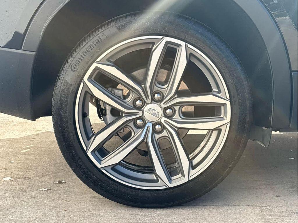 used 2020 Cadillac XT4 car, priced at $19,995