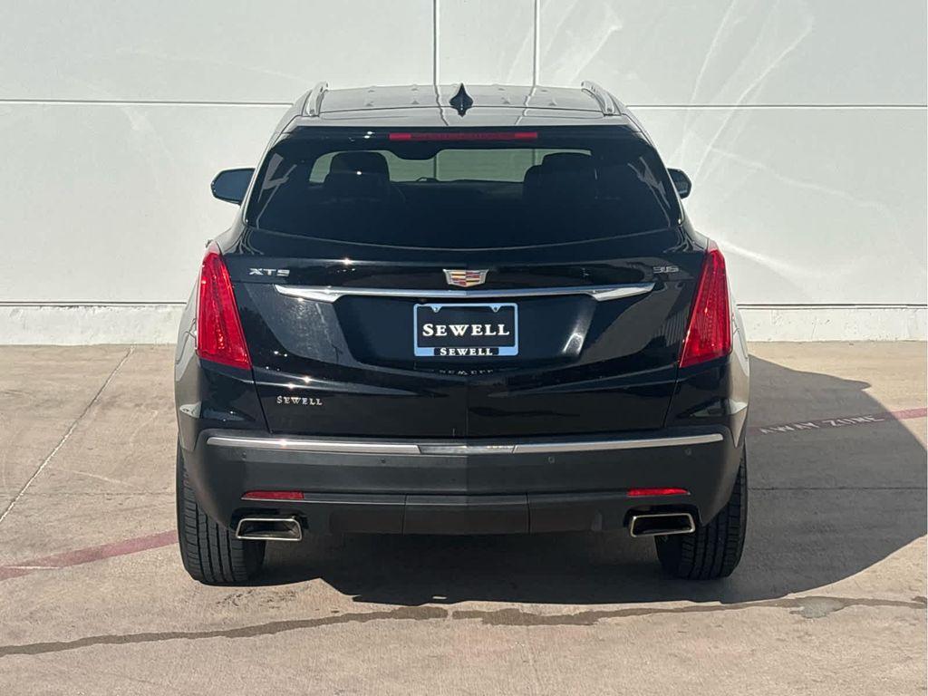 used 2018 Cadillac XT5 car, priced at $18,995