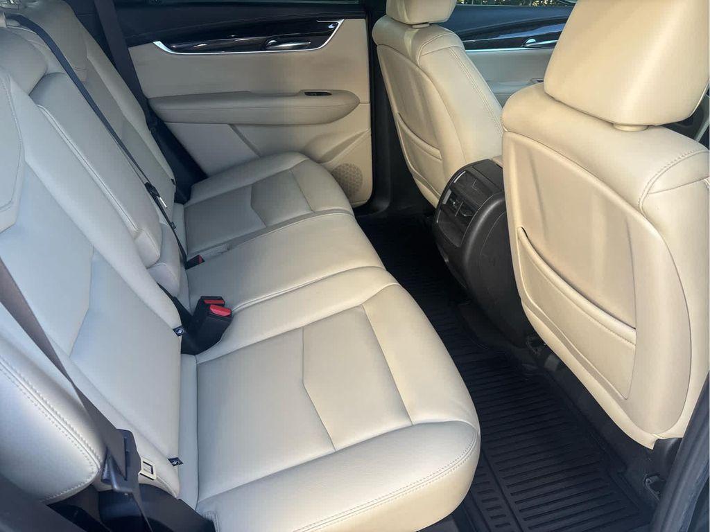 used 2018 Cadillac XT5 car, priced at $18,995